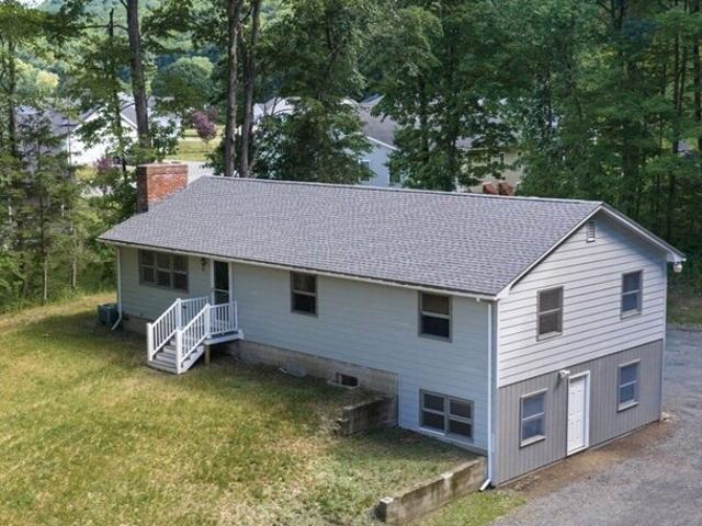 Sugarloaf St, Deerfield, Home For Sale