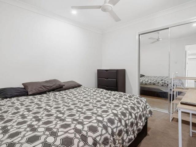 CHARMING MODERN LIVING IN BRASSALL