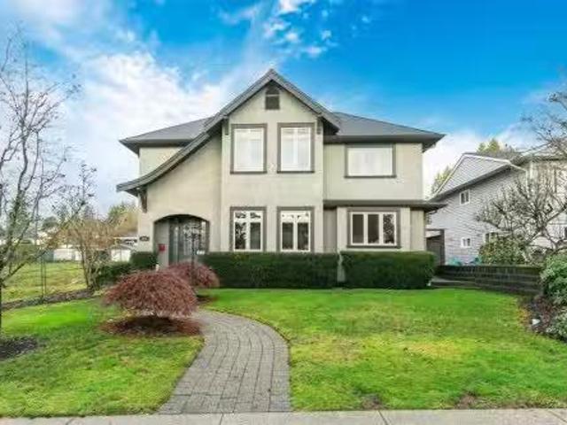 Suite 518 16Th Street E, North Vancouver, BC, V7L 2T6 lease.