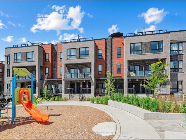 Suite 18 11 Lytham Green Circle, Newmarket | Terminated, N13570 | Condos. Ca