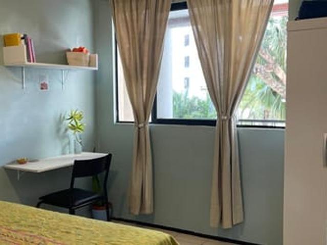Suite a 4 quadras da Beira Mar
