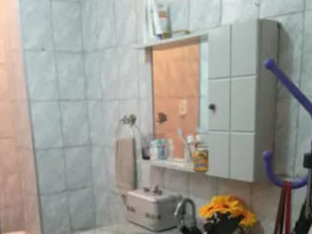 Suíte em Copacabana a duas quadras da praia