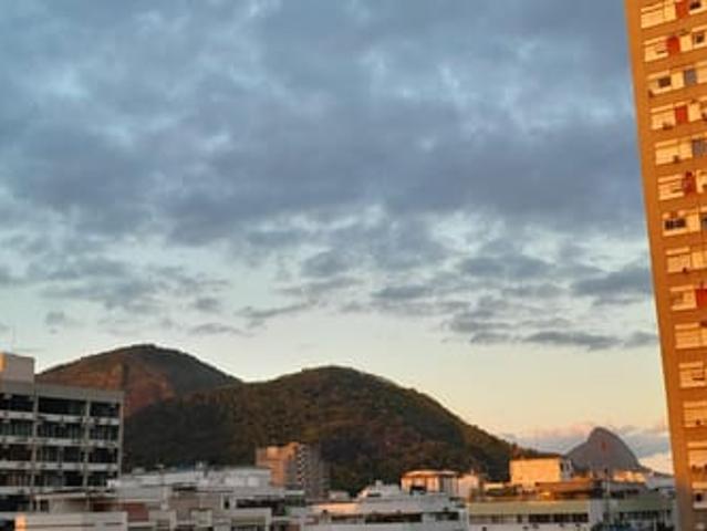 SUÍTE IMPECÁVEL EM BOTAFOGO VISTA PÃO DE AÇUCAR