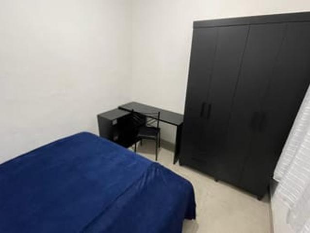 Suíte individual, Vaga masculina, Savassi. cozinha privativa