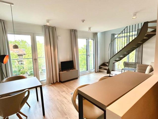 Suite M