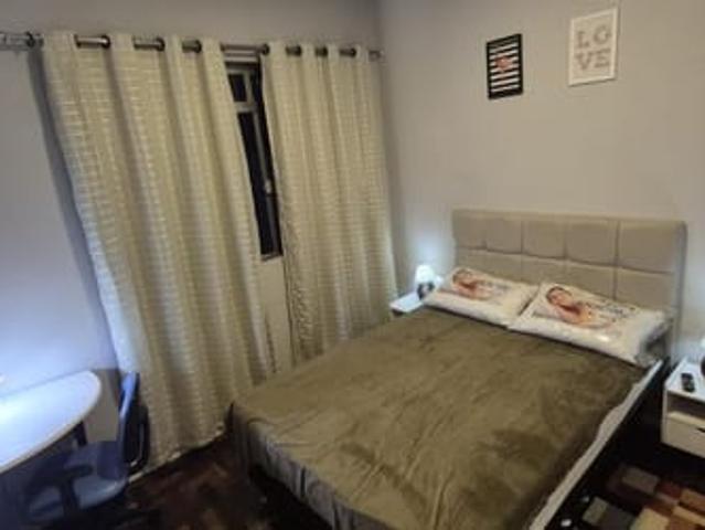 SUITE Mobil c/SMART TV em Apto ALTO PADRÃO no Centro