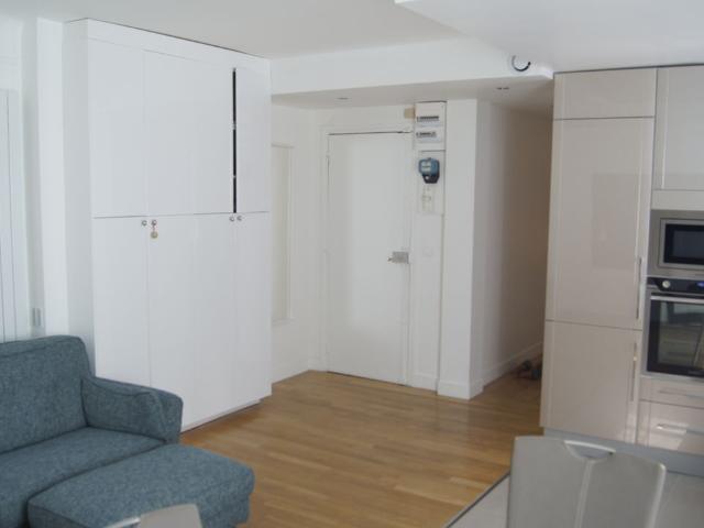 Suite Saint Saëns Bir Hakeim bridge Eiffel Tower districts, Paris Amsterdam Apartments for Rent