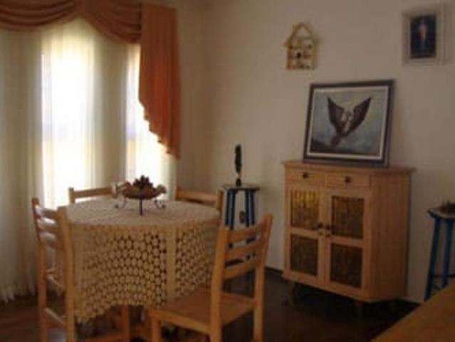 Suites em casa compartilhada
