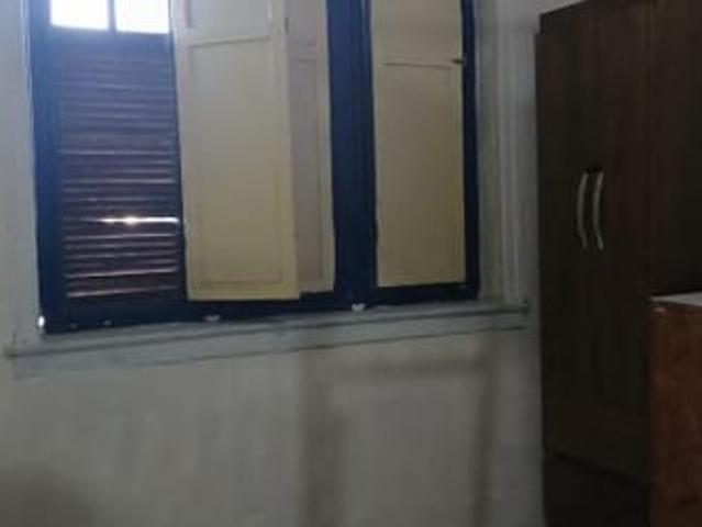Suítes/Quartos/Estúdios PRIVAT. Tds c/ Ar cond. e Frigobar
