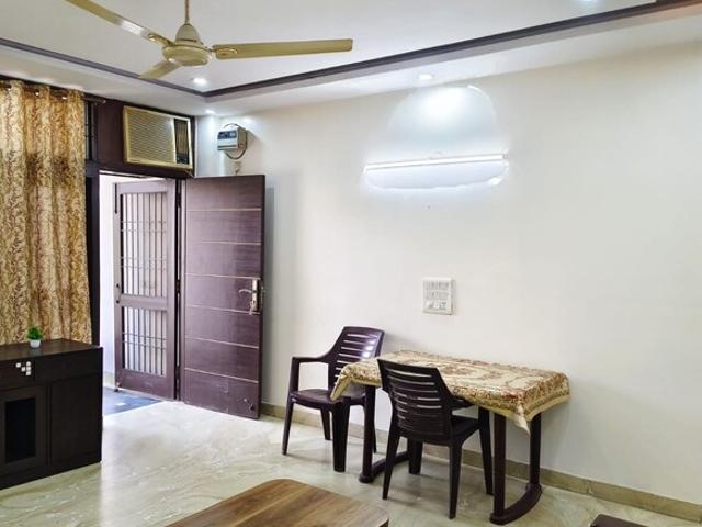 Sukhdev Vihar 3 Bedroom 501 Sq. Yd. Apartment in Sukhdev Vihar Delhi Listing ID: #9991
