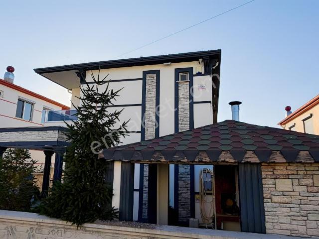 Süksün Terziköyde Satılık Villa
