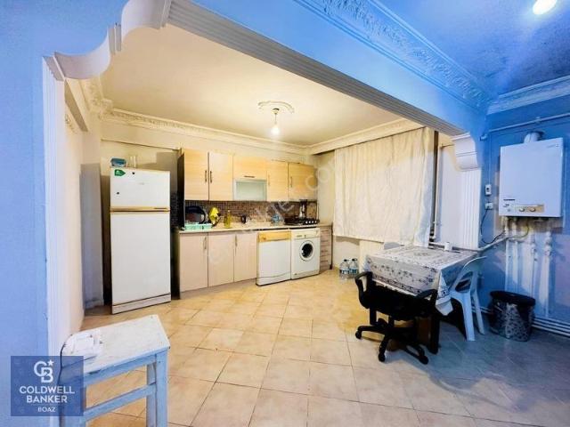 Sultantepe' De, Eşyalı, Bahçeli, 2+1 Kiralık Daire