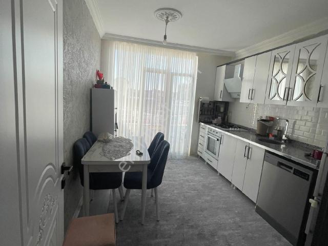 Sultan Hastane Civarı Bakımlı Daire