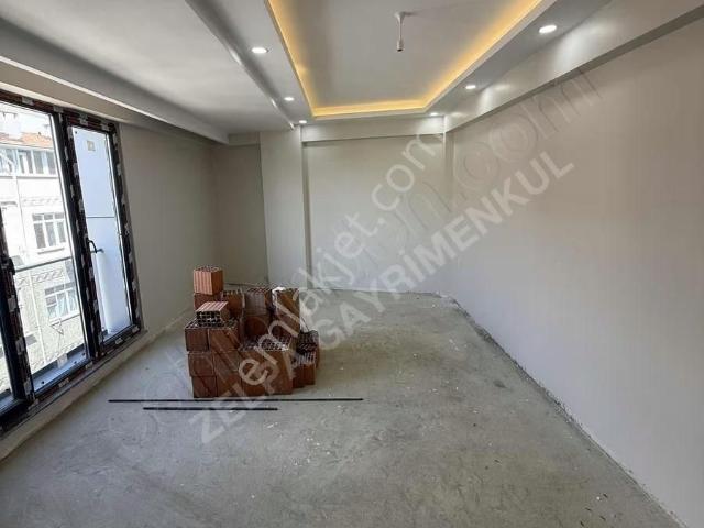 Sultançiftliği Mah Ordu Caddesinde 3+1 Geniş Ferah Satılık Daire
