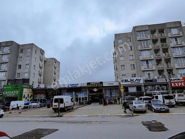 Sultanbeylı M.akıf Mahallesınde Otoban Cephelı Satılık 3+1 Daıre