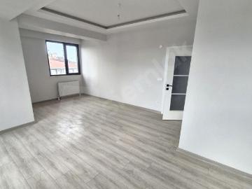 SULTANBEYLİ ADİL MAH. GÜZEL KONUMDA 3+1 SATILIK DUBLEKS DAİRE