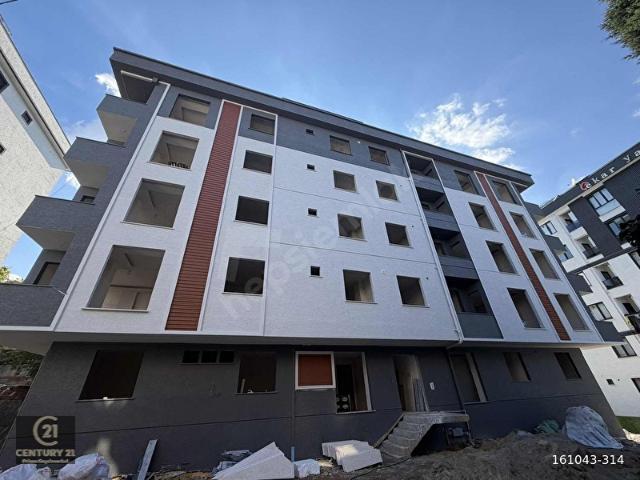 SULTANBEYLİ AKŞEMSETTİN MAHALLESİNDE 180 m 5+2 GENİŞ DUBLEKS D