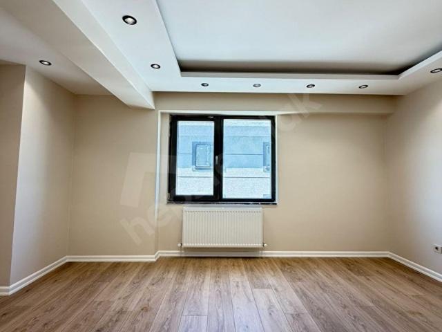 SULTANBEYLİ BATTALGAZİ'DE GÜVENLİKLİ SİTE'DE 3+1 DAİRE ZA599