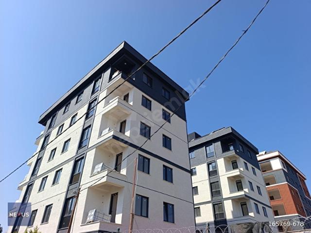 SULTANBEYLİ'DE BUTİK SİTE İÇİNDE SATILIK 2+1 ARAKAT SIFIR DAİRE