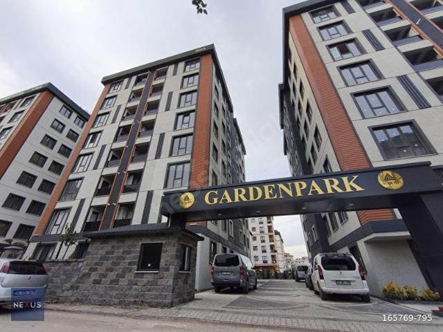 SULTANBEYLİ'DE GARDENPARK SİTESİNDE KİRALIK 3+1 ARAKAT DAİRE