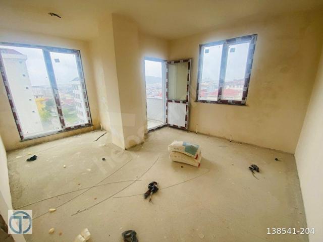 SULTANBEYLİDE SATILIK 2+1 DAİRELER