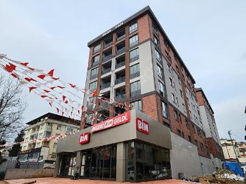 SULTANBEYLİ'DE SİTE İÇERSİNDE SATILIK 2+1 LÜKS DAİRE