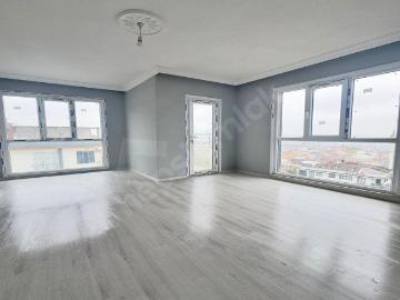 SULTANBEYLİ DEVLET HASTANESİ DİBİNDE 2+1 ARA KAT DAİRE !