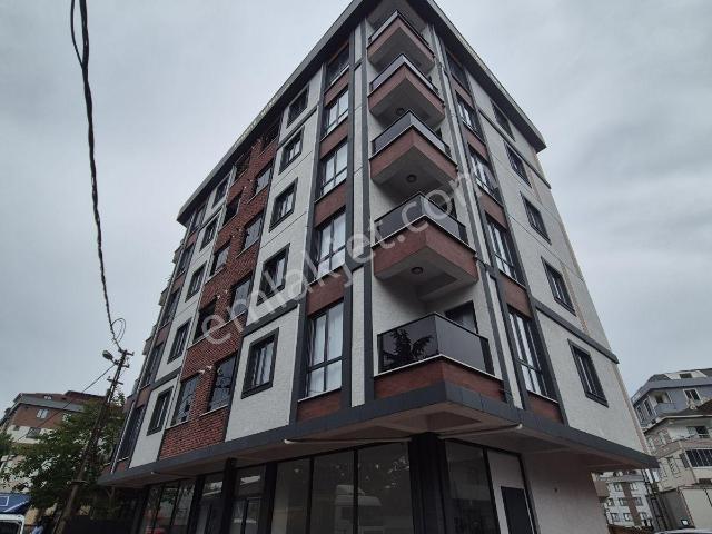 Sultanbeyli Göletine Yakın 1 Yıllık Binada 3+1 Ebevyn Banyolu