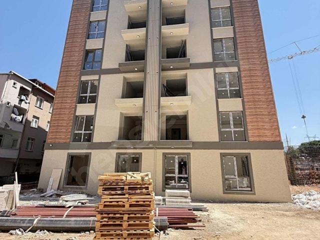 SULTANBEYLİ MEHMET AKİF MAHALLESİ'NDE SATILIK 3+1 DAİRE