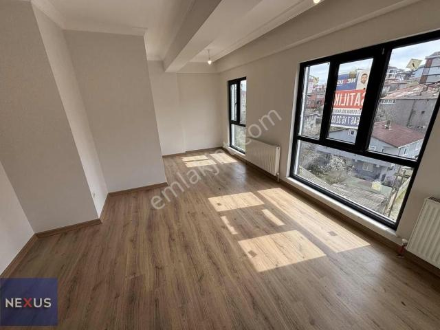 Sultanbeyli Merkez Mevki Satlık 2+1 Ara Kat Daire