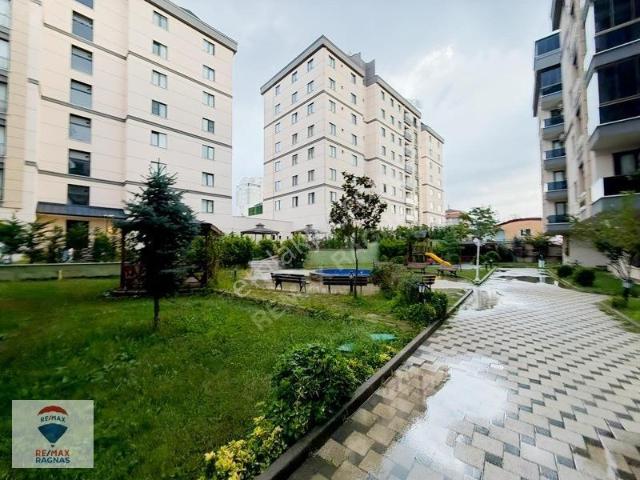 Sultanbeyli Merkezde Kiralık 3+1 Masrafsız Teraslı Geniş Daire