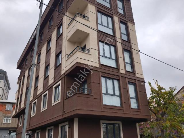 Sultanbeyli Merkezde Kiralık 85 M.2+1 Lüks Daire