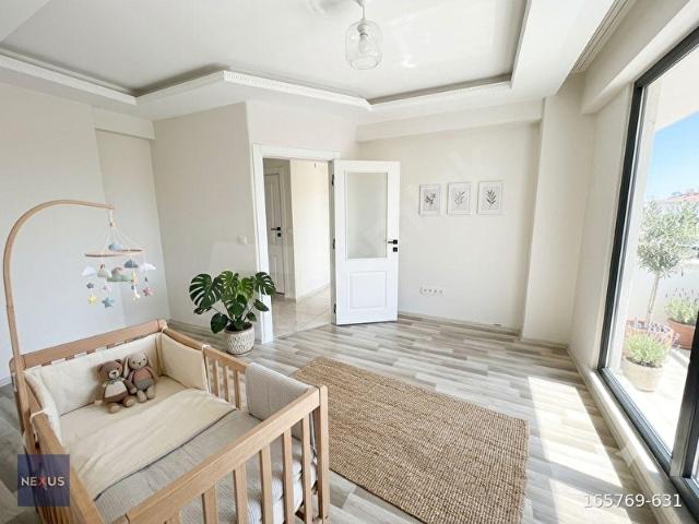 SULTANBEYLİ MERKEZE YAKIN & İSKANLI SATILIK 2+1 BOŞ DAİRE