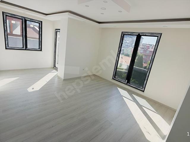 SULTANBEYLİ METROYA YÜRÜME MESAFESİNDE 2+1 SATILIK AKILLI DAİRE