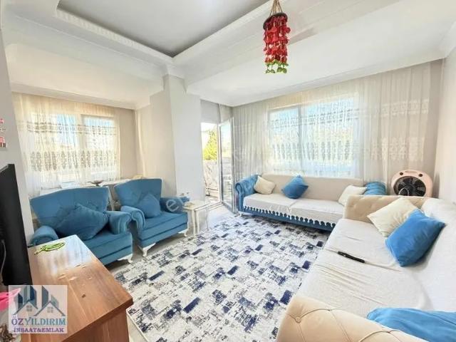 Sultanbeyli Mimar Sinan'da Satılık 2+1, 75m² Daire