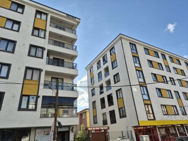 Sultanbeyli Mimarsinan'da Kiralık 2+1 Daire 75m² Net, A Kat Ene