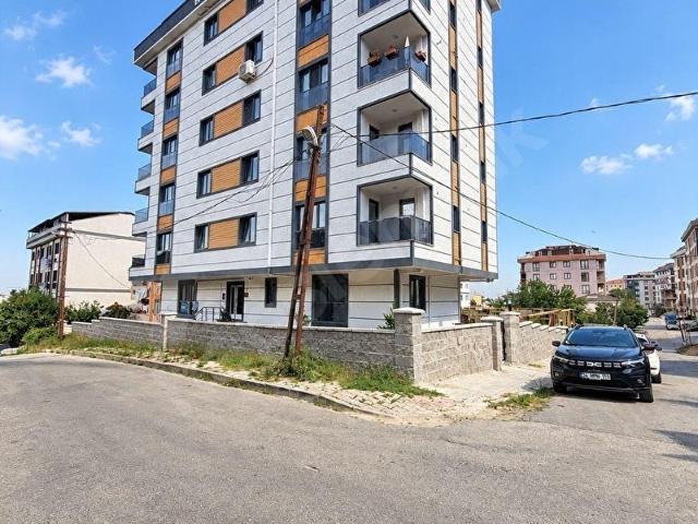 SULTANBEYLİ NECİP FAZIL MAH. BALKONLU GENİŞ 3+1 KİRALIK DAİRE