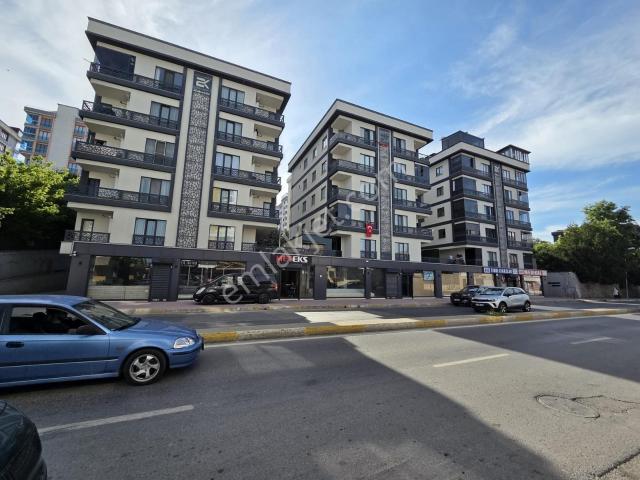 Sultanbeyli Nefes Aydos Sitesi'nde Aile Yaşamına Uygun,ferah 3+1