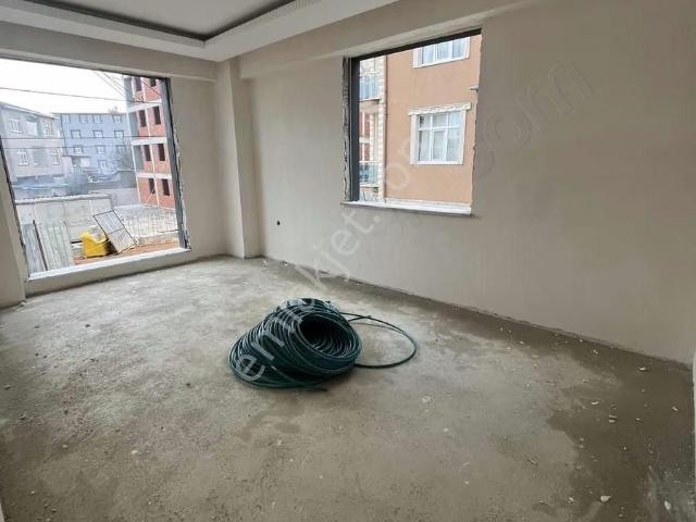 Sultanbeyli Orhangazide 2+1 Satılık Daire