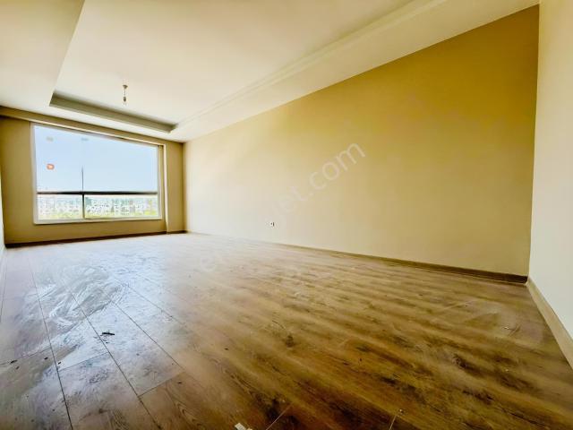 Sultanbeyli Pendik Sınırında N.fazıl Mah Kiralık Sıfır 2+1 Daire