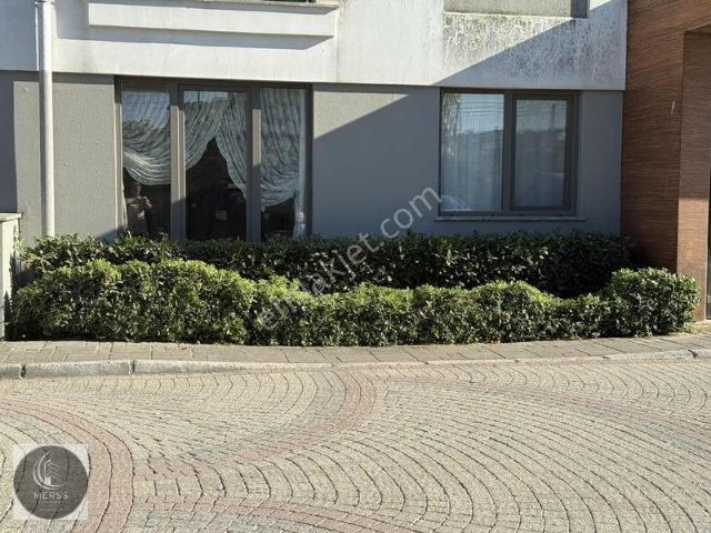 Sultanbeyli Suryapı İlkbaharda Giriş Katı 1+1 Daire Kiralıktır
