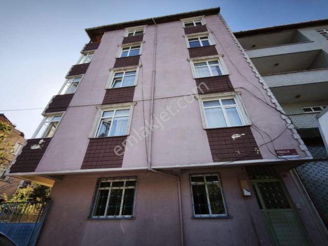 Sultanbeyli'de Antalya Cad.yakın Kiralık 2+1 Geniş Boyalı Daire