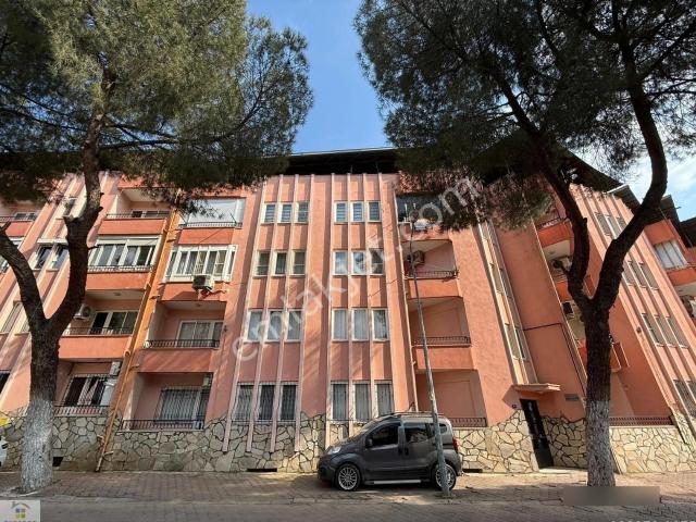 Sultanhisar Atça Mahallesinde 3+1 Doğalgazlı Satılık Daire