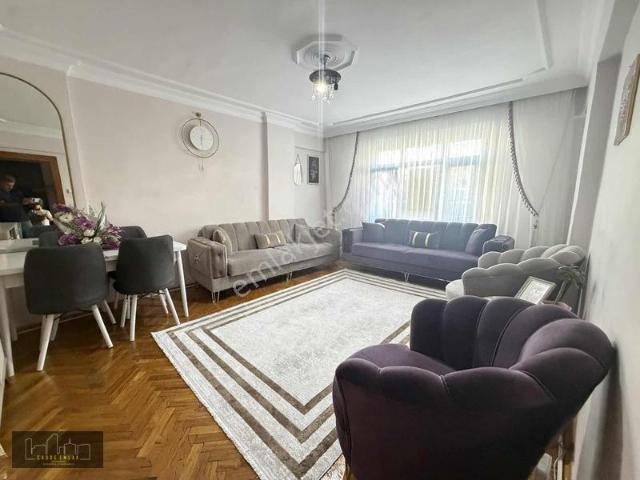Sultanmuratta 2+1 Masrafsız 100 M2 Ara Kat