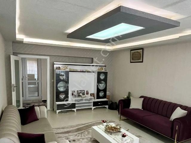 Sülünoğlu Emlak.tan Kaletepe Mah Satılık 6+1 Daire