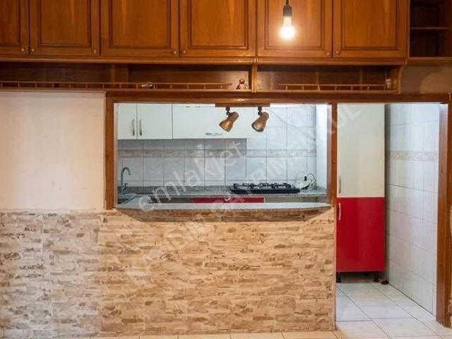 Sülüntepede Cadde Üzeri Ulaşımı Kolay Kiralık Daire