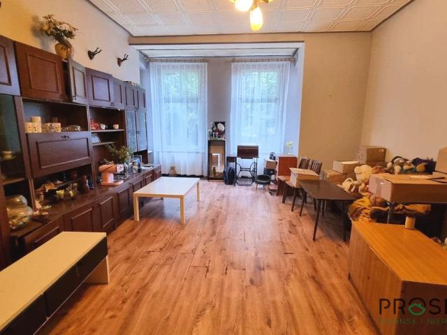 Przestronne 4 pokoje z potencjałem, 132 m², kamienica