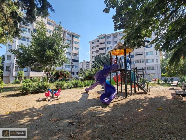 Süleymanpaşa 100.yıl Mah. Sedef Sitesi'nde Satılık 3+1 Daire