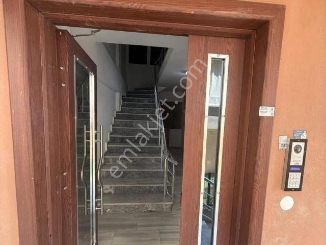 Süleymanpaşa 100. Yıl Mahallesi'nde Merkezi Konumda | Full Taş Yapı Yakını | Geniş Ve Ferah 2+1