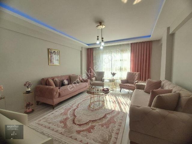Süleymanpaşa Ortacami'de Satılık 4+1 Geniş Dubleks Daire